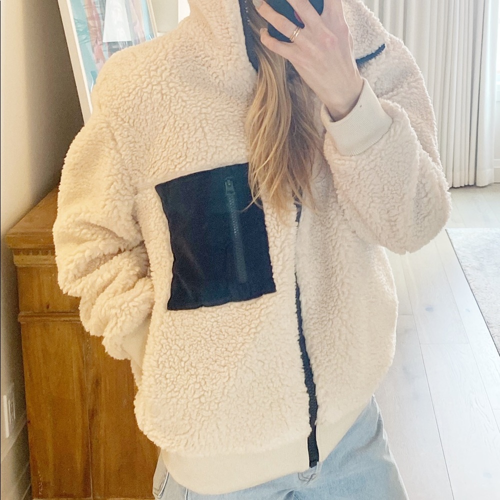 Wilfred sweater size S